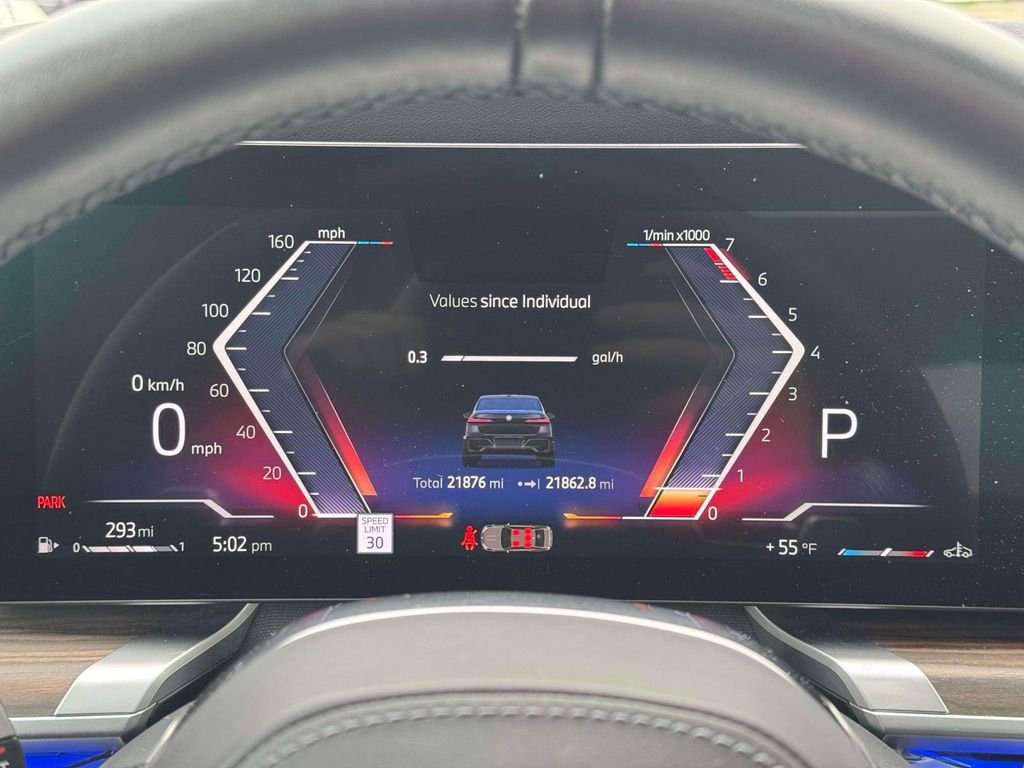 2023 BMW 760i xDrive