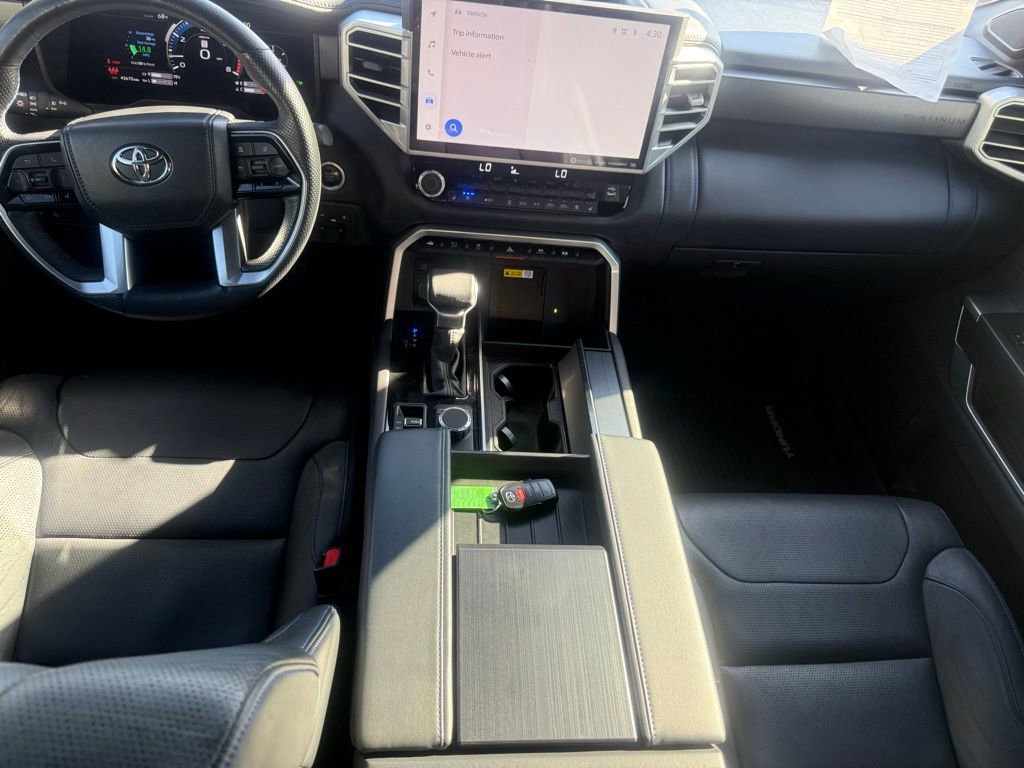 2022 Toyota Tundra Platinum