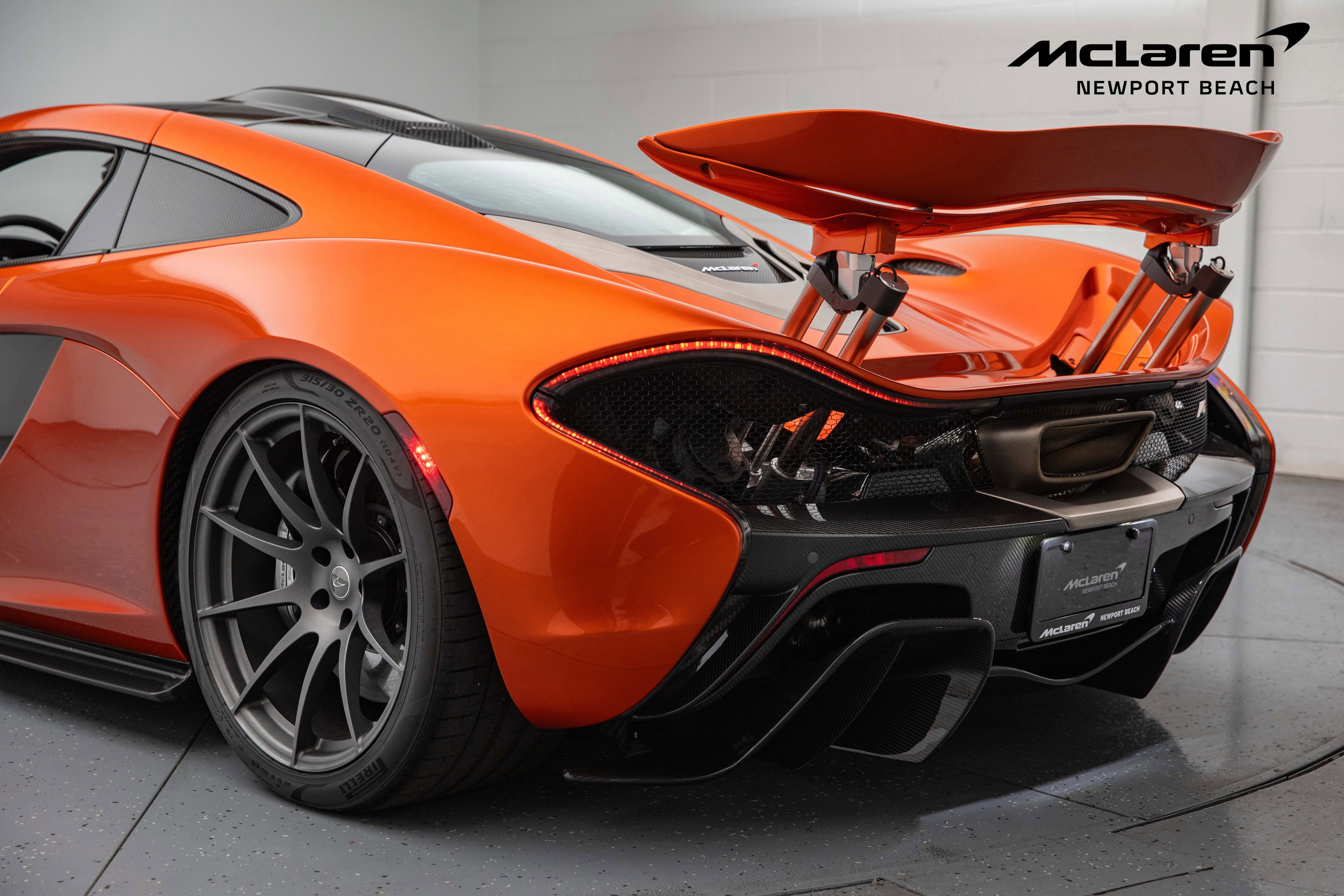 Used 2015 McLaren P1 photo 18