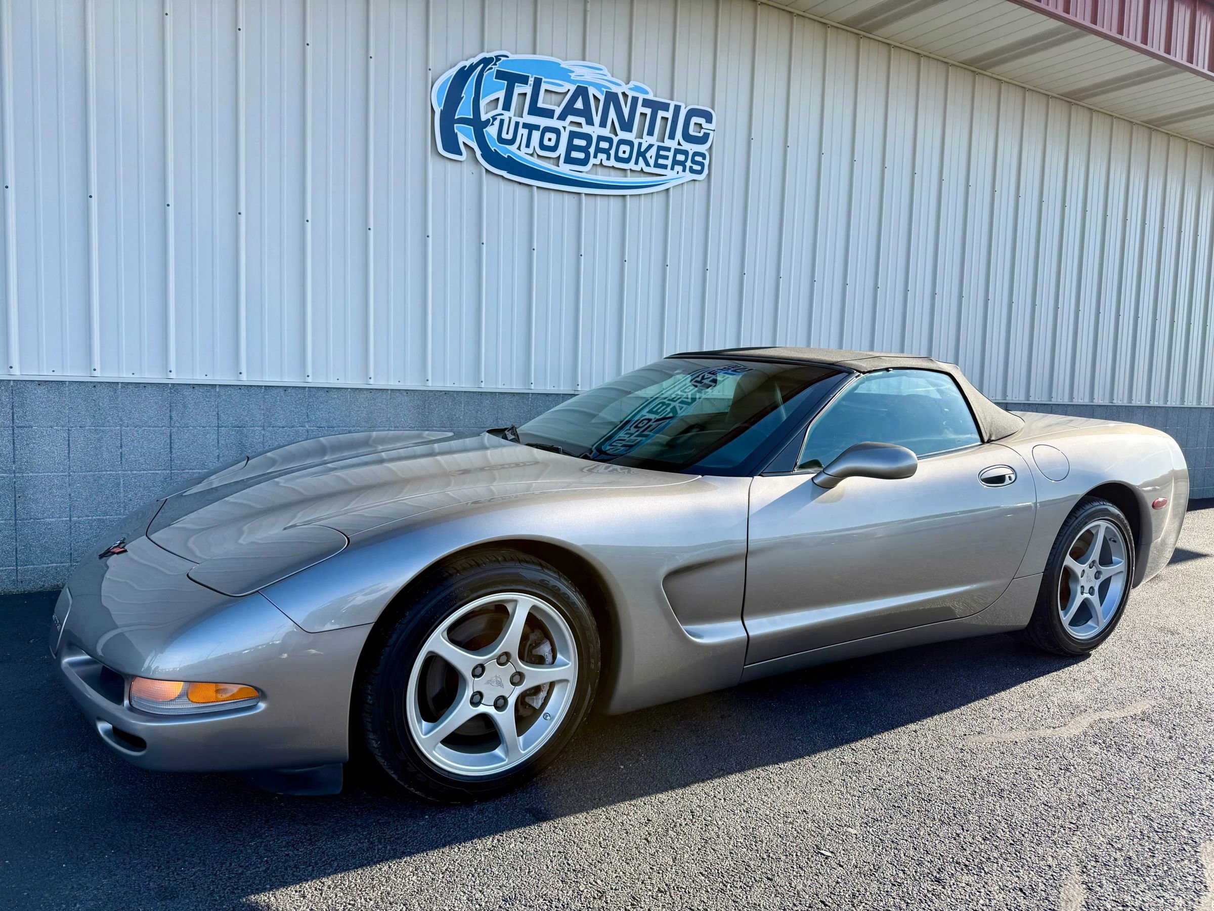 Used 2001 Chevrolet Corvette Convertible w/ Preferred Equipment Group2