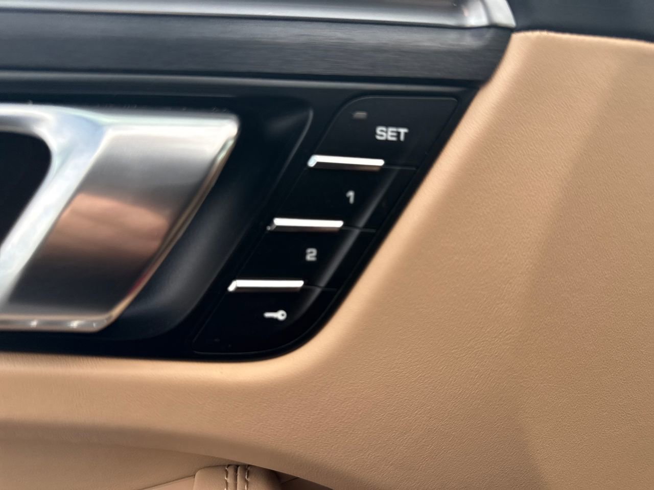 2022 Porsche Macan GTS