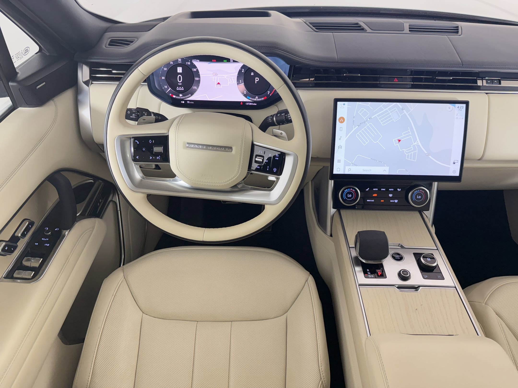 2023 Land Rover Range Rover SE