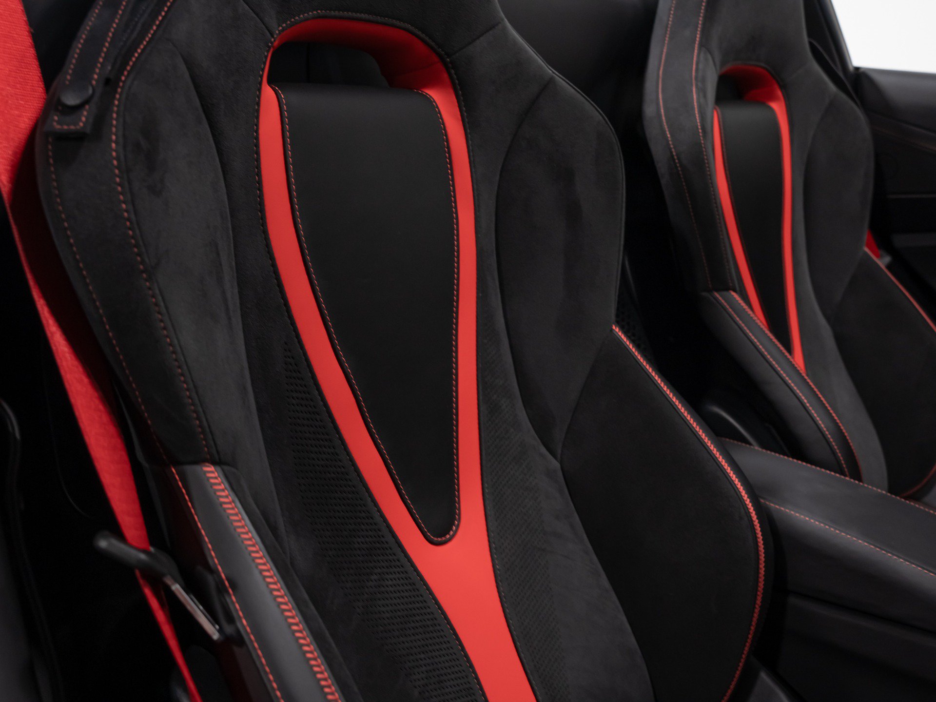 Used 2021 McLaren 720S Performance photo 74