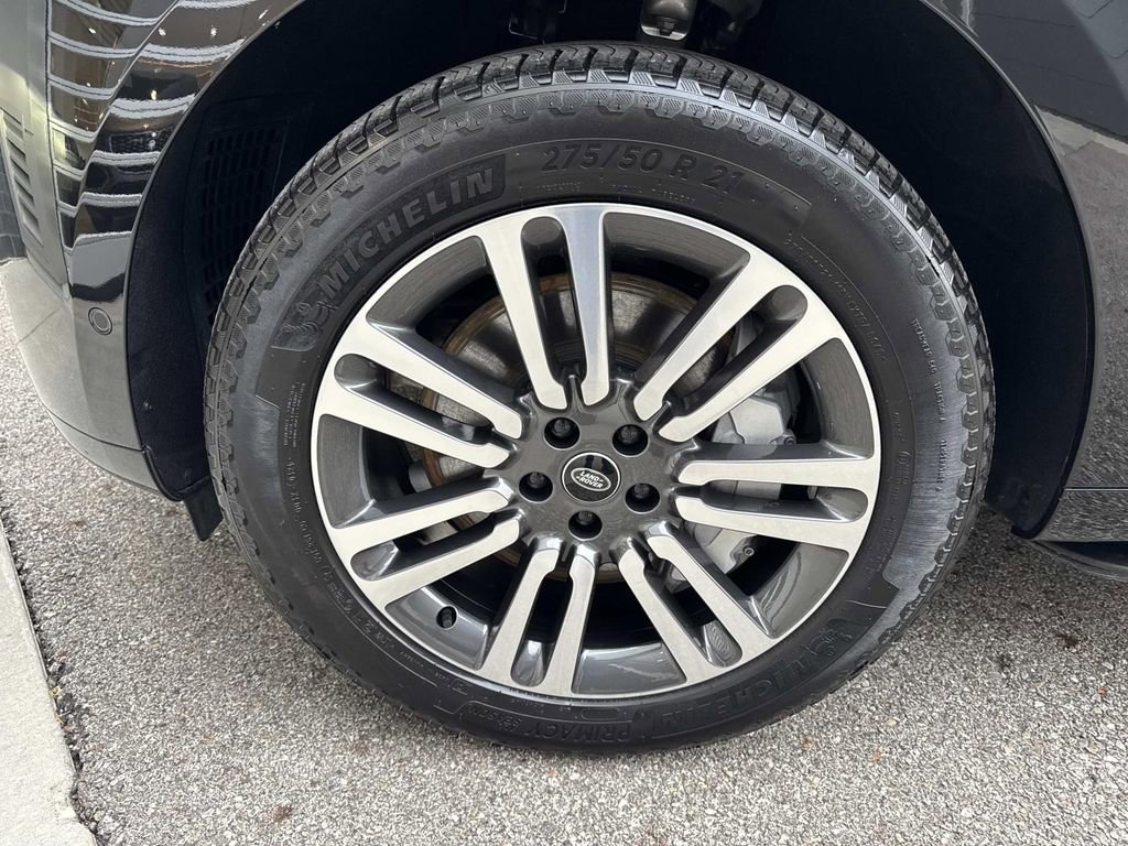 2024 Land Rover Range Rover SE