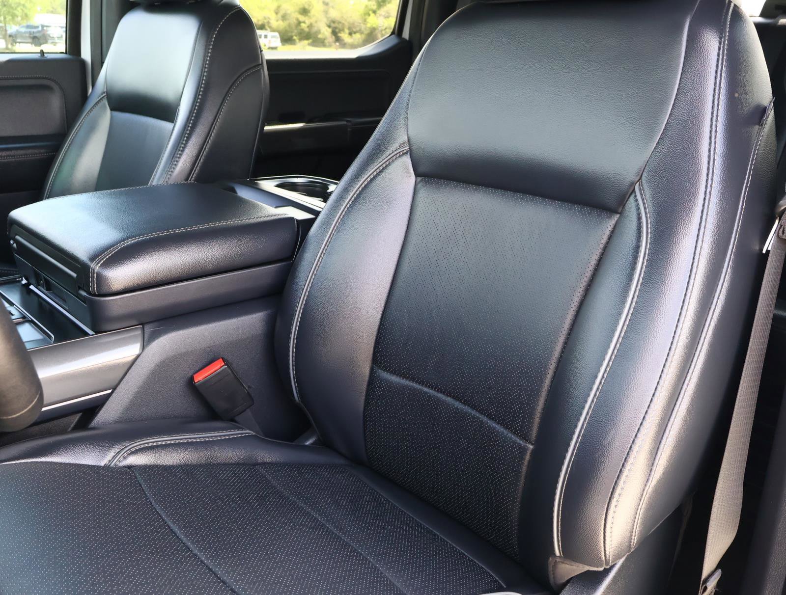 2025 Ford F150 Lariat