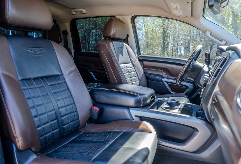 2017 Nissan Titan Platinum Reserve