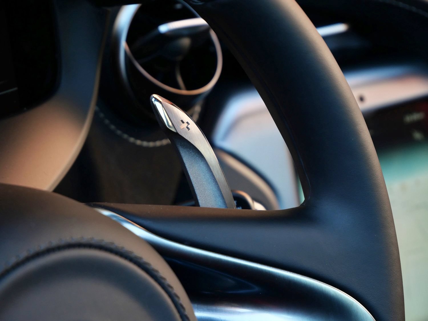 New 2026 McLaren 750S photo 10