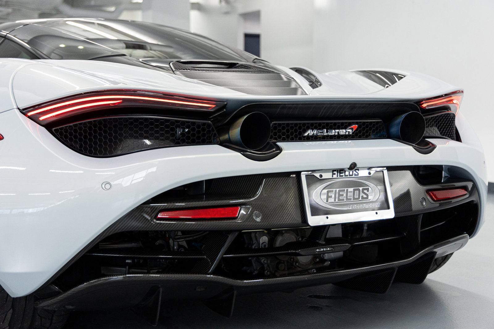 Used 2018 McLaren 720S photo 27
