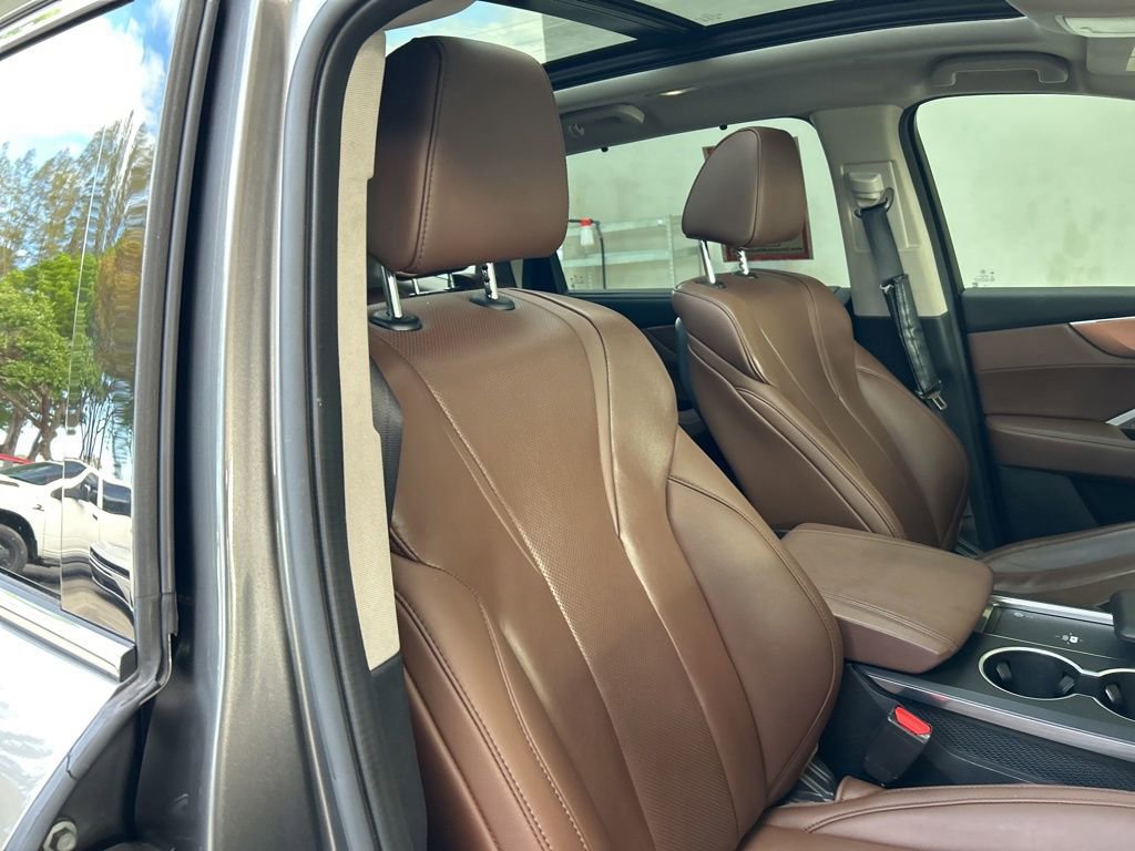 2022 Acura MDX FWD w/ Technology Package