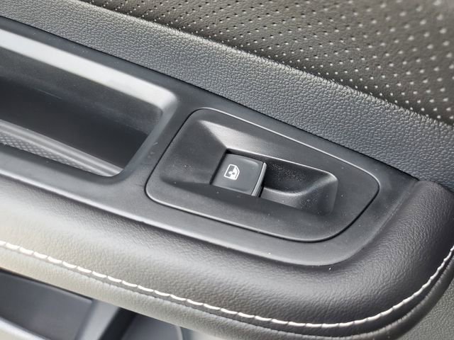 2025 Volkswagen Atlas Cross Sport SE