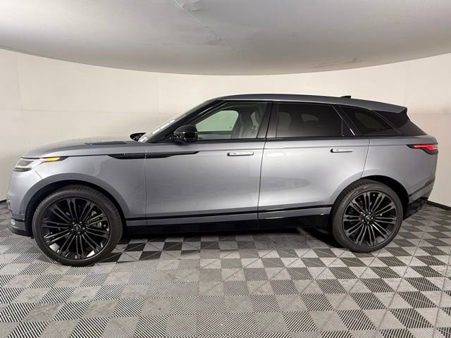 2026 Land Rover Range Rover Velar Dynamic SE
