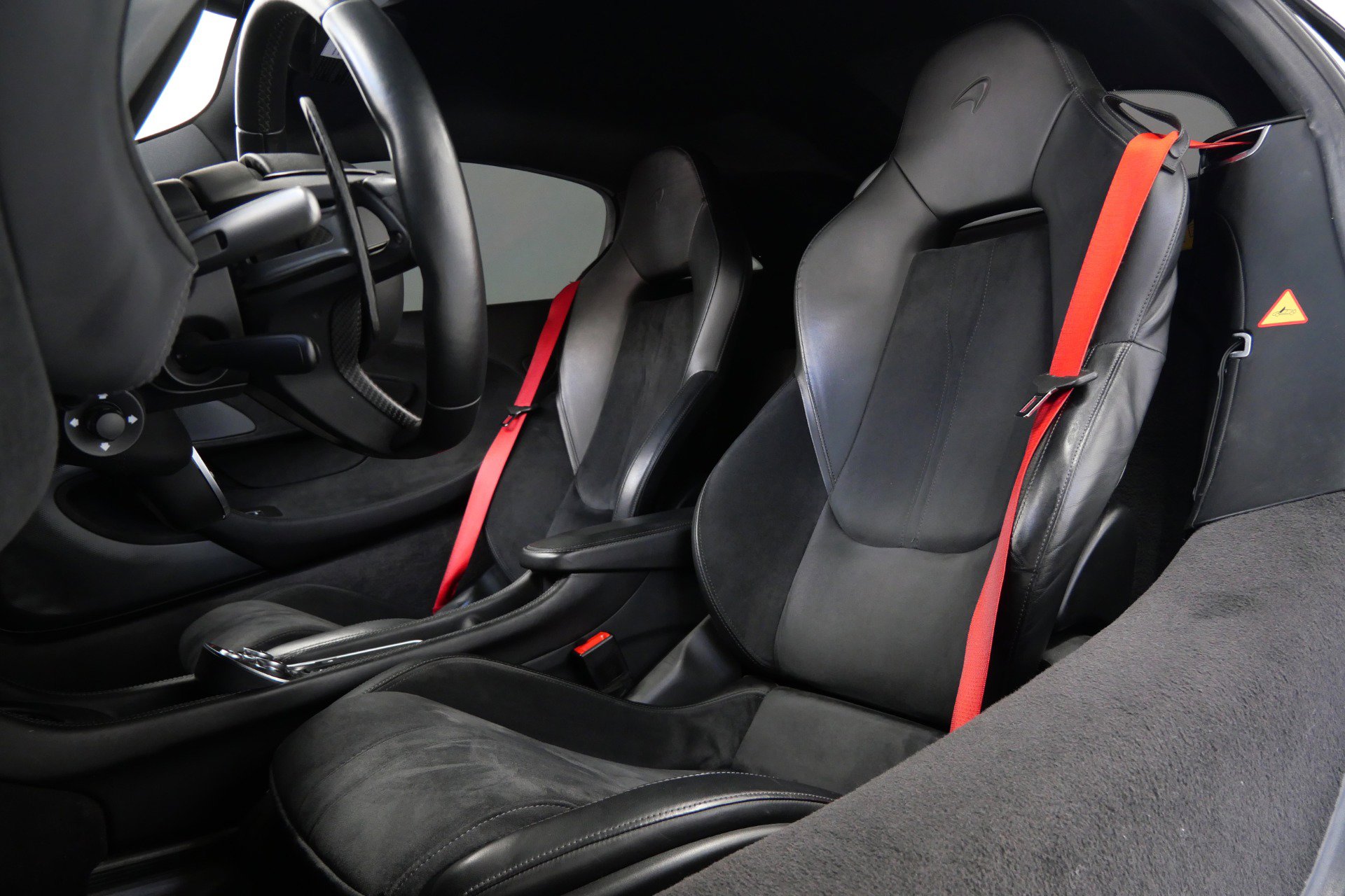 Used 2019 McLaren 600LT photo 22