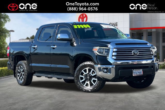 Used 2018 Toyota Tundra Limited w/ Limited Premium Package