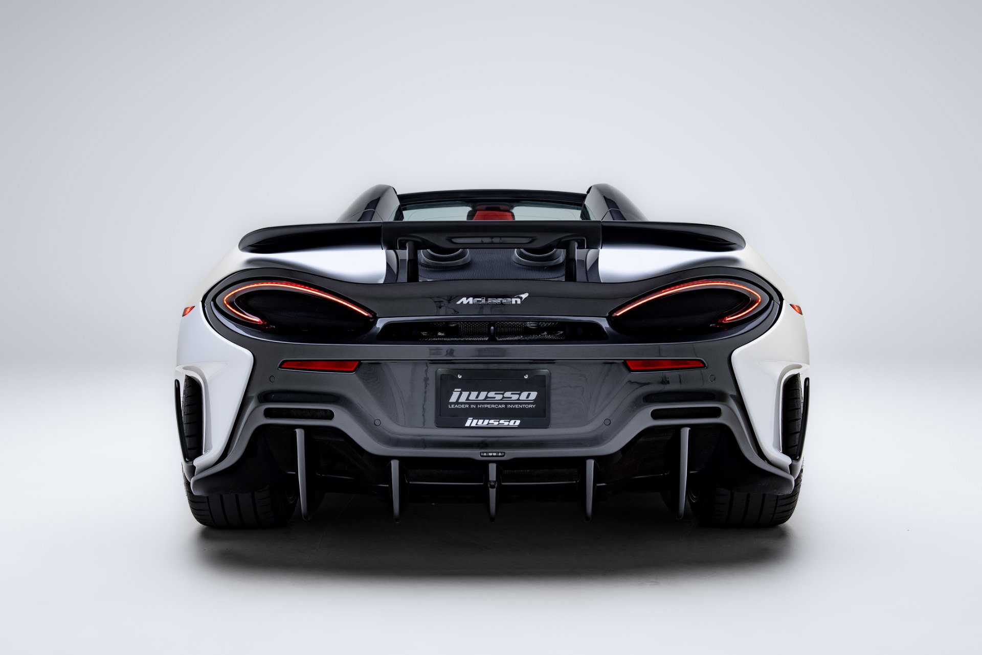Used 2020 McLaren 600LT Spider photo 5