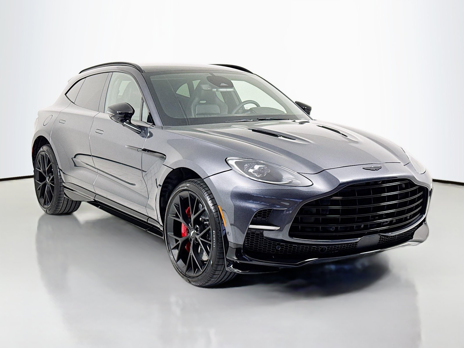 New 2026 Aston Martin DBX 707