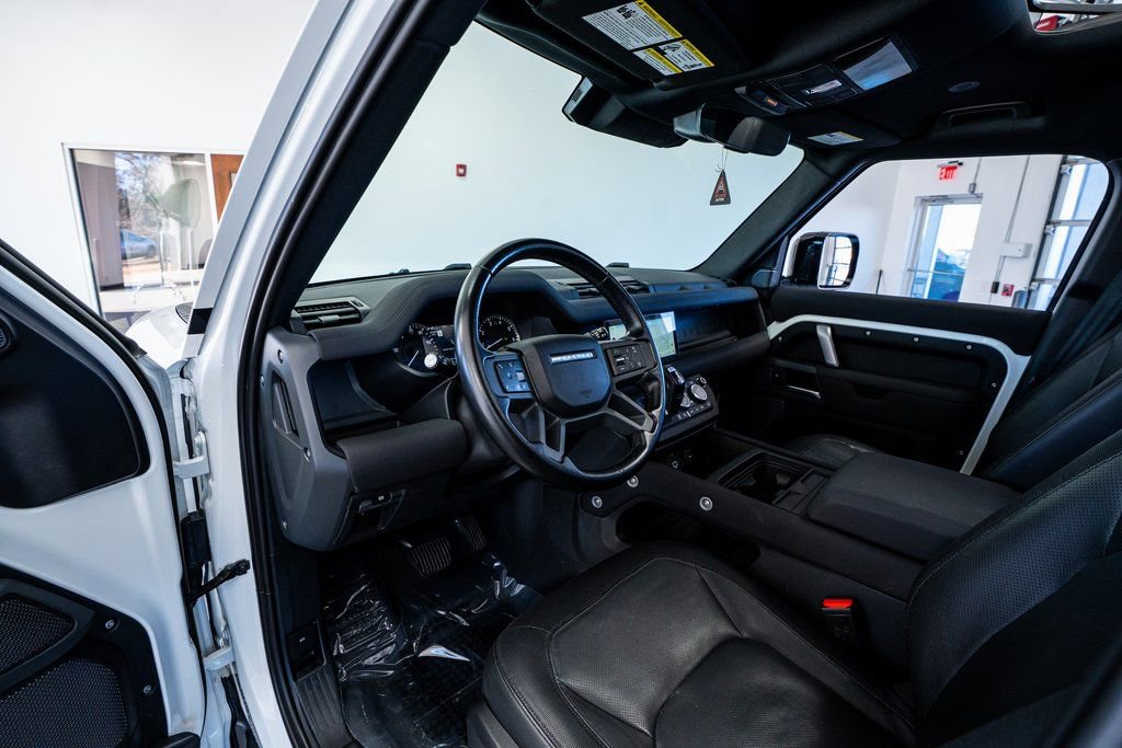 2023 Land Rover Defender 110 X-Dynamic SE