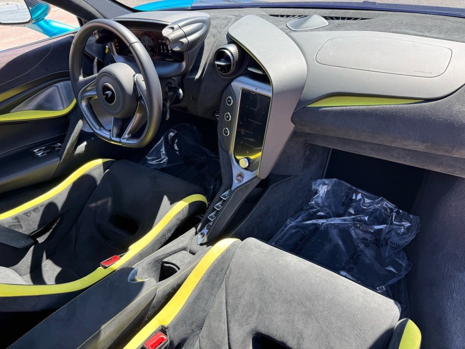 Used 2024 McLaren 750S photo 24