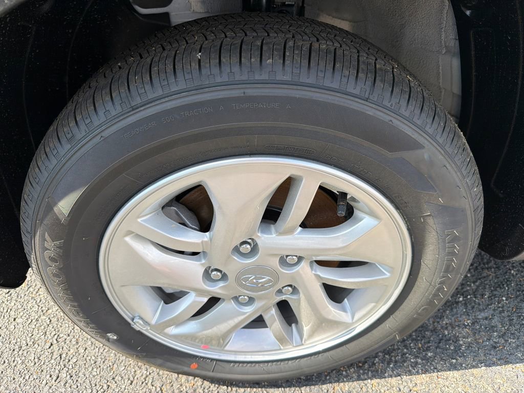 2026 Hyundai Venue SE