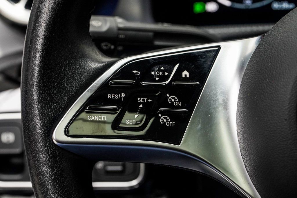 2025 Mercedes-Benz CLA 250