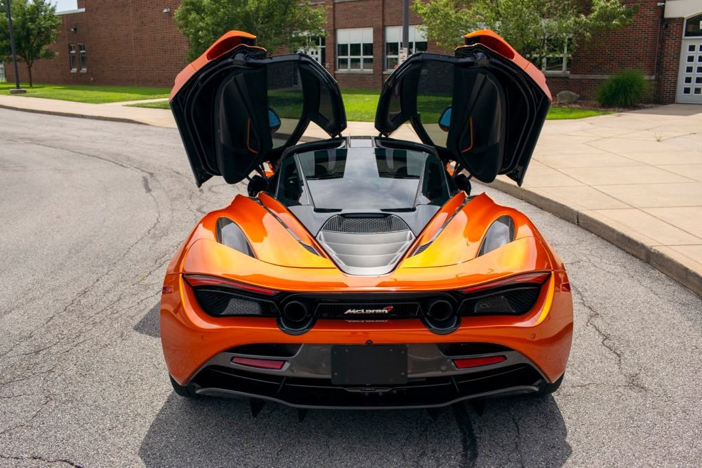 Used 2018 McLaren 720S Performance photo 40