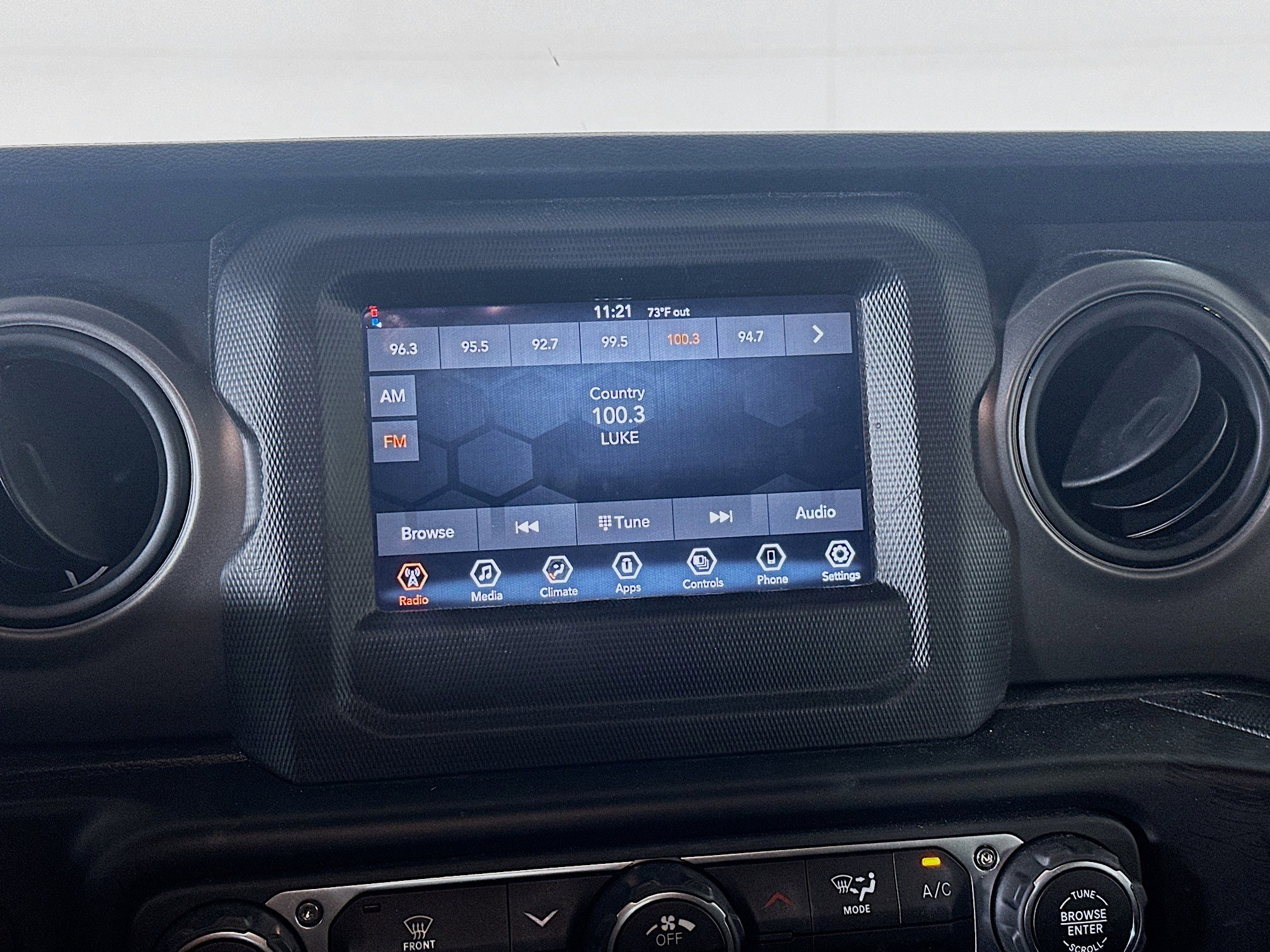 2022 Jeep Wrangler Sport S