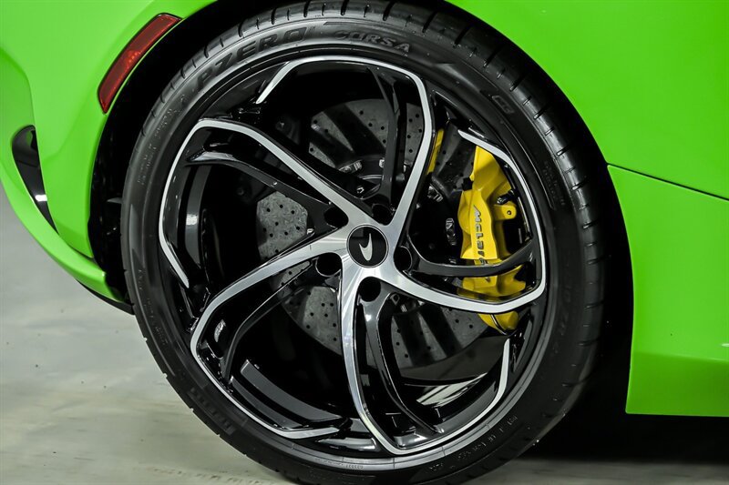 Used 2024 McLaren 750S Spider photo 15
