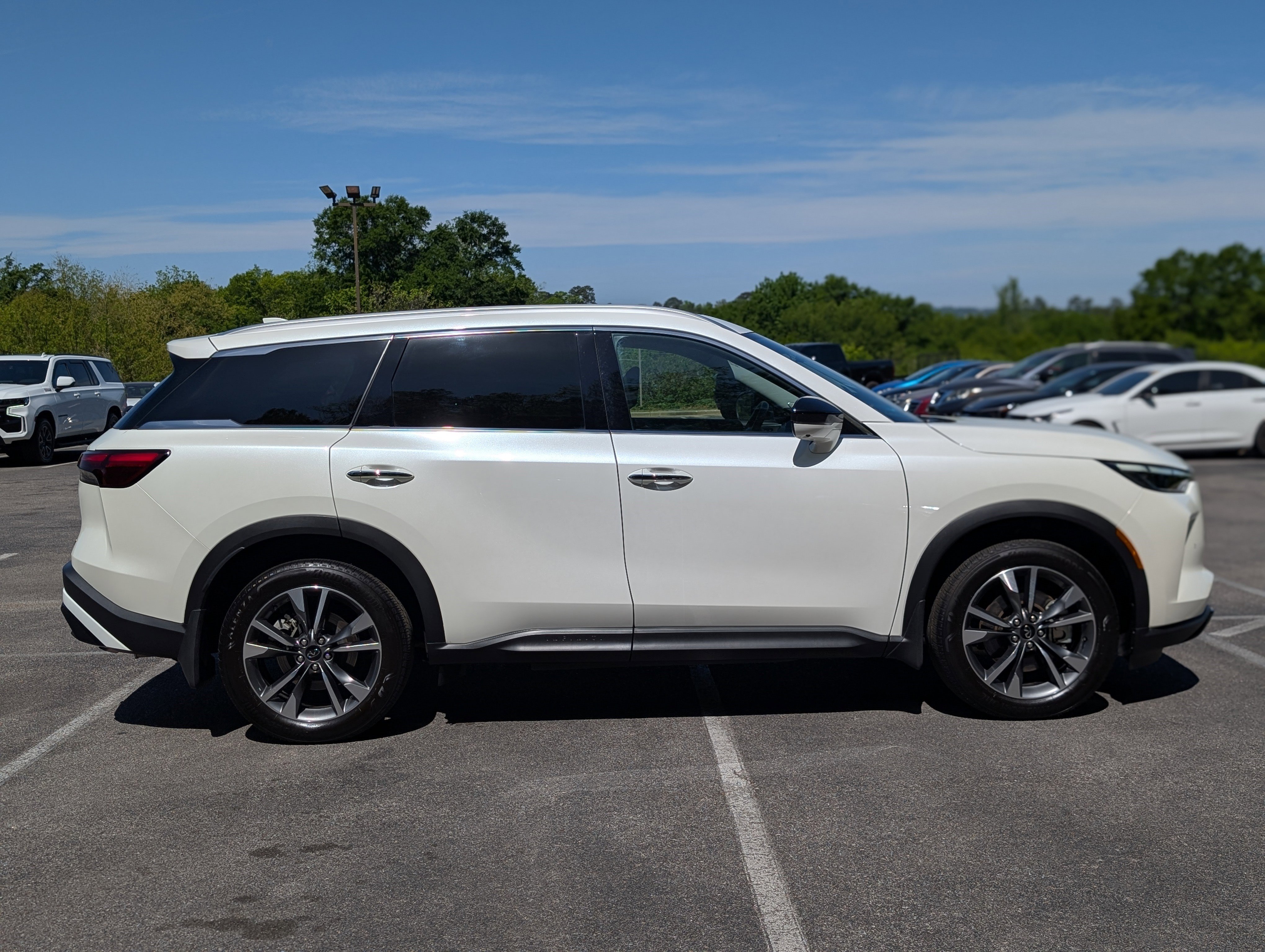 2025 INFINITI Qx60 Luxe