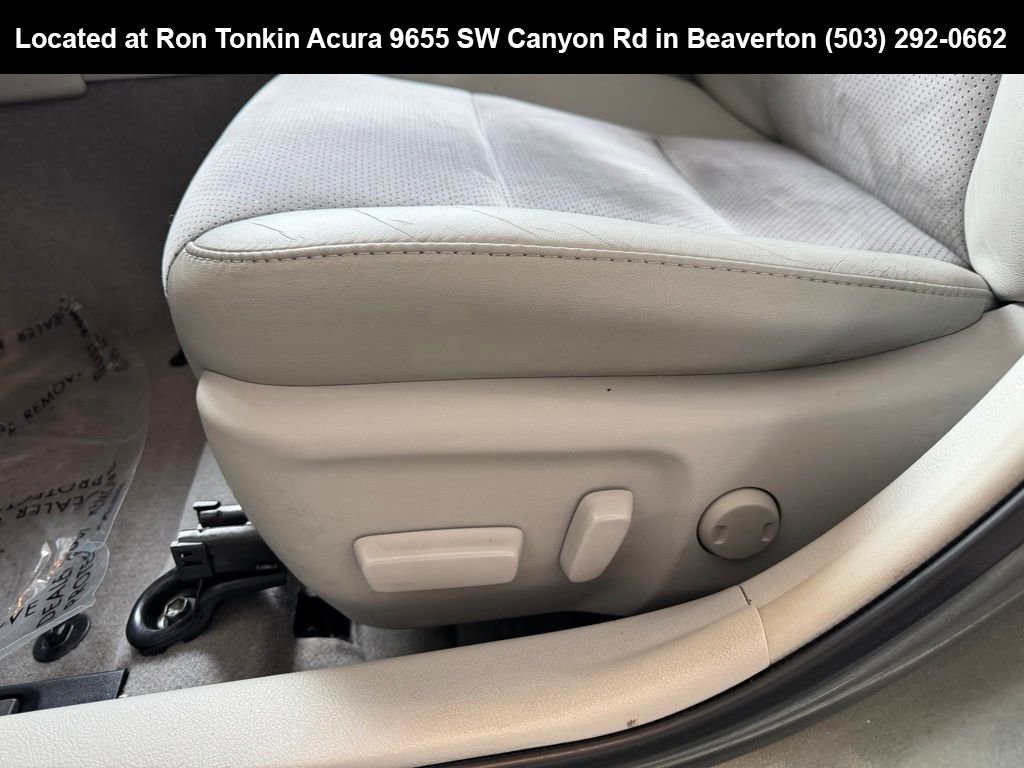 2012 Toyota Camry XLE