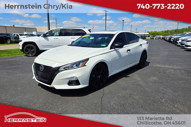 2022 Nissan Altima 2.5 SR