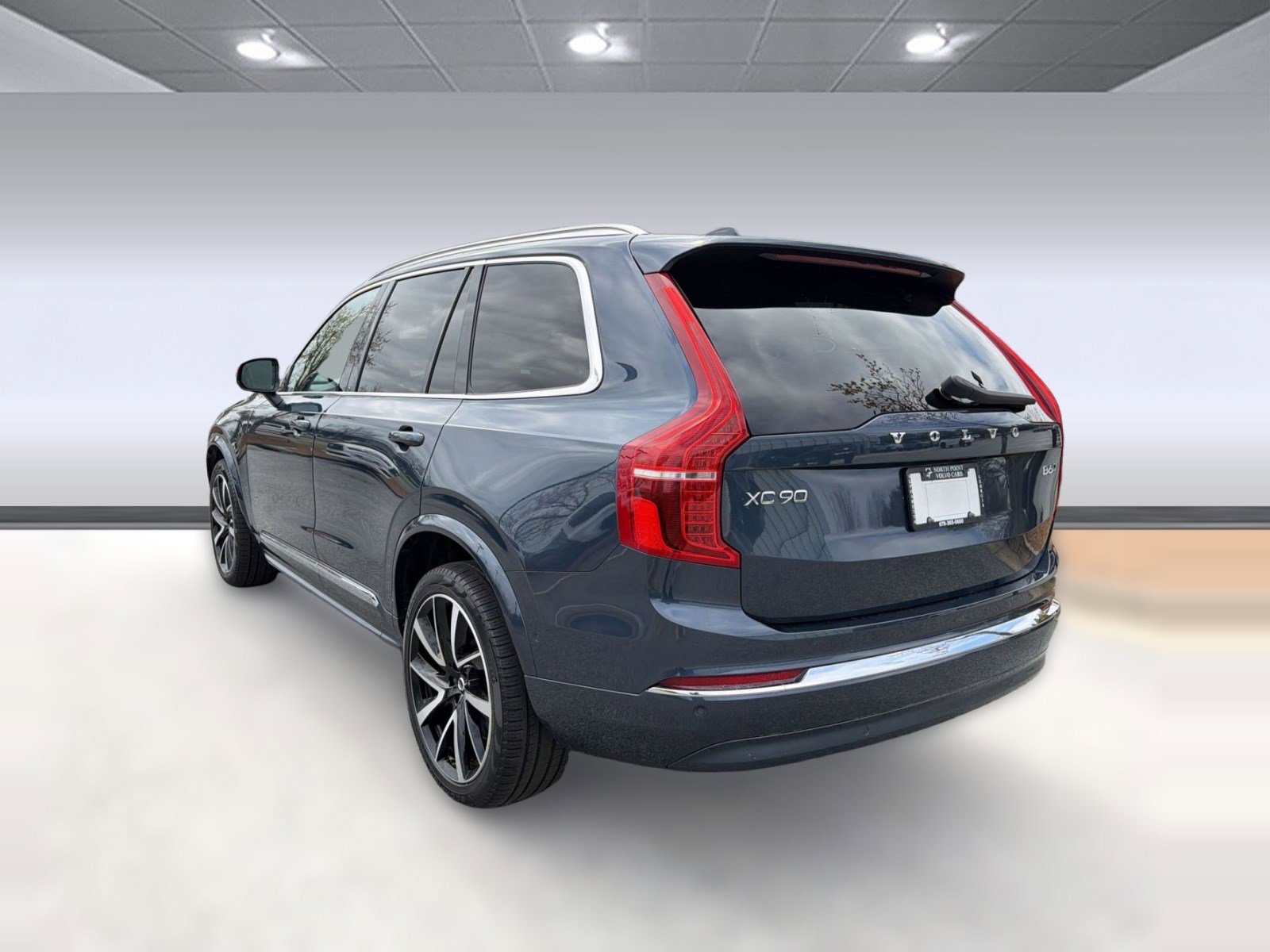 2023 Volvo Xc90 B6 Plus