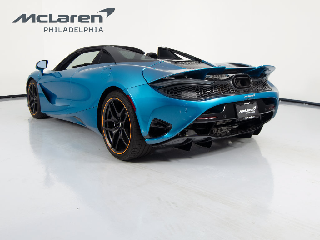 Used 2024 McLaren 750S Spider photo 8