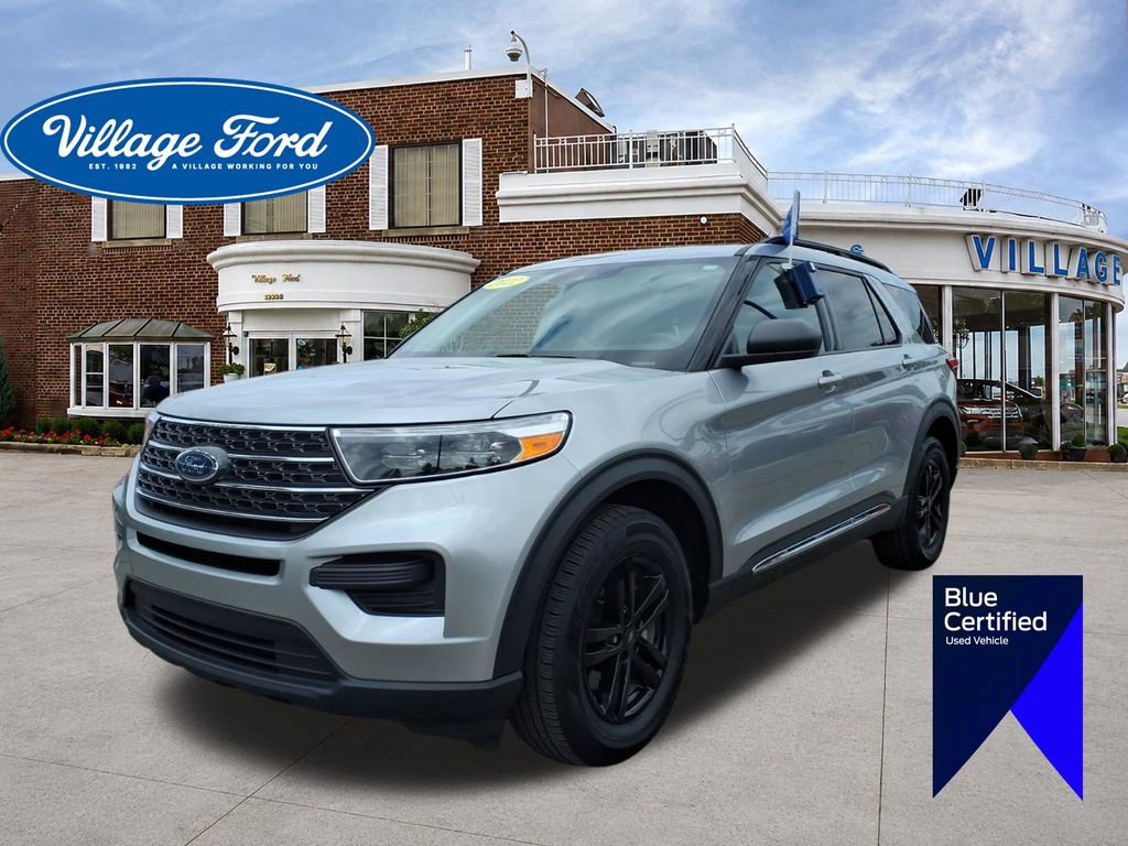 Certified 2022 Ford Explorer XLT w/ Class IV Trailer Tow Package
