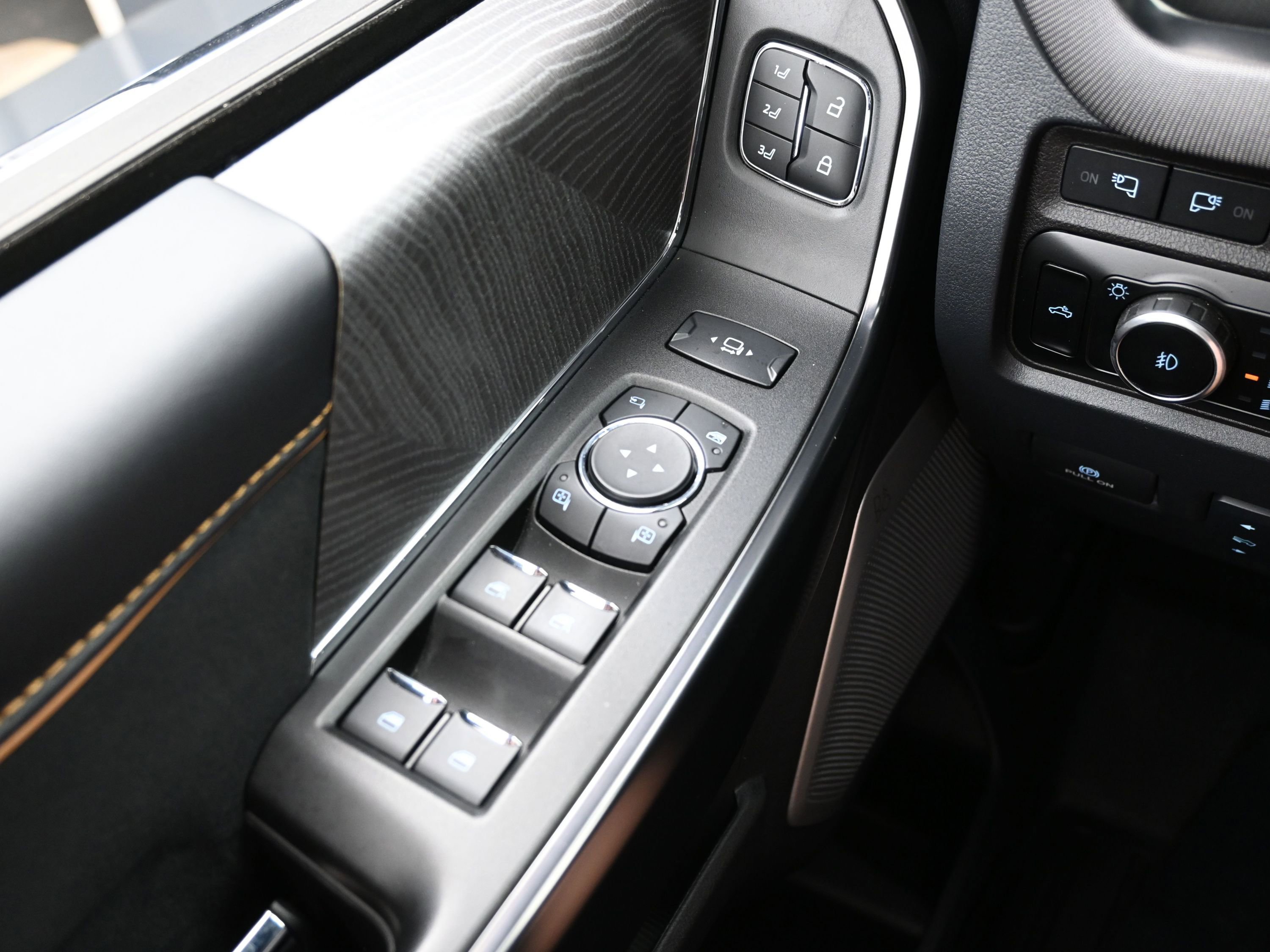 2024 Ford F350 Platinum