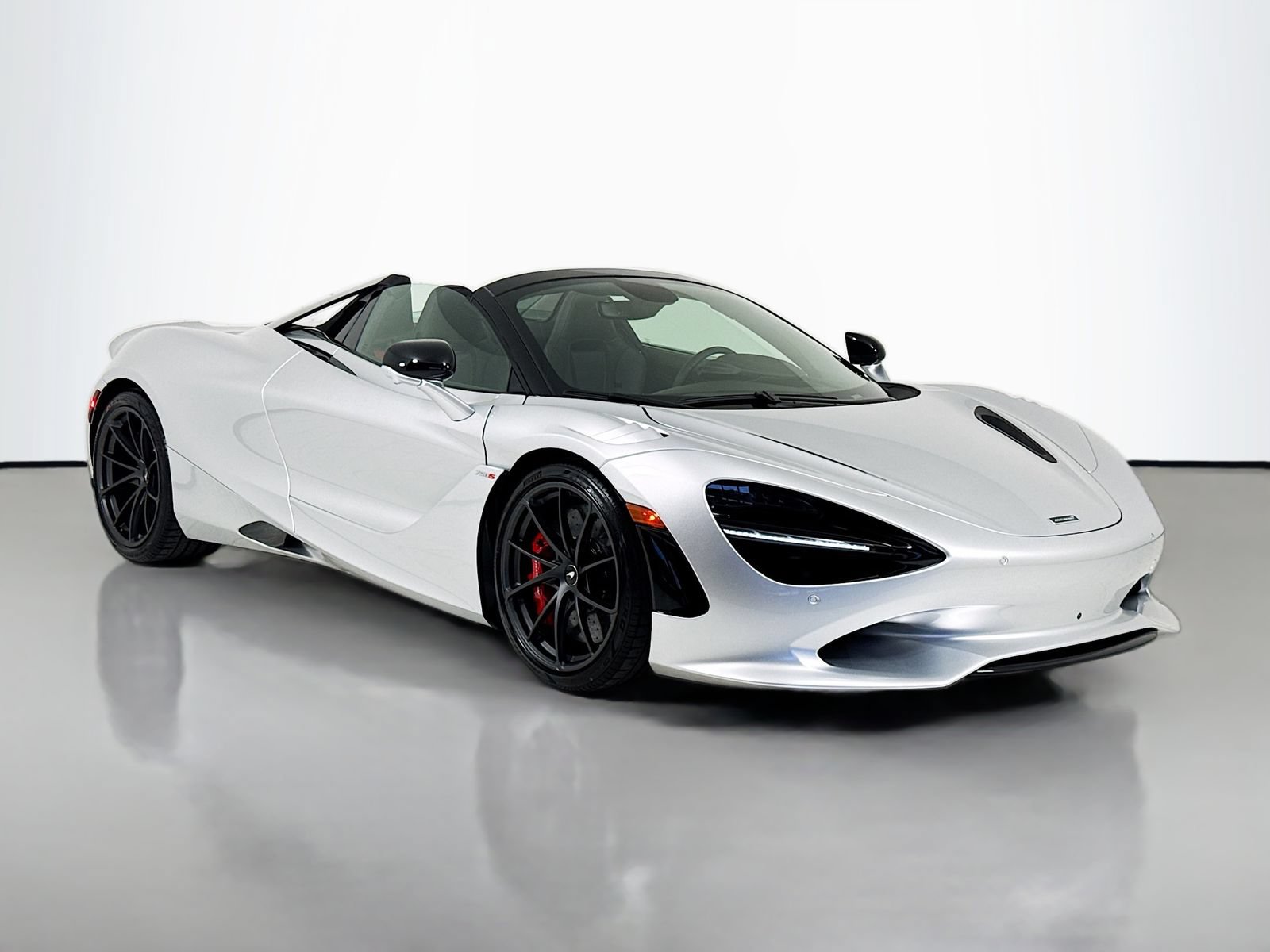 New 2026 McLaren 750S Spider 1