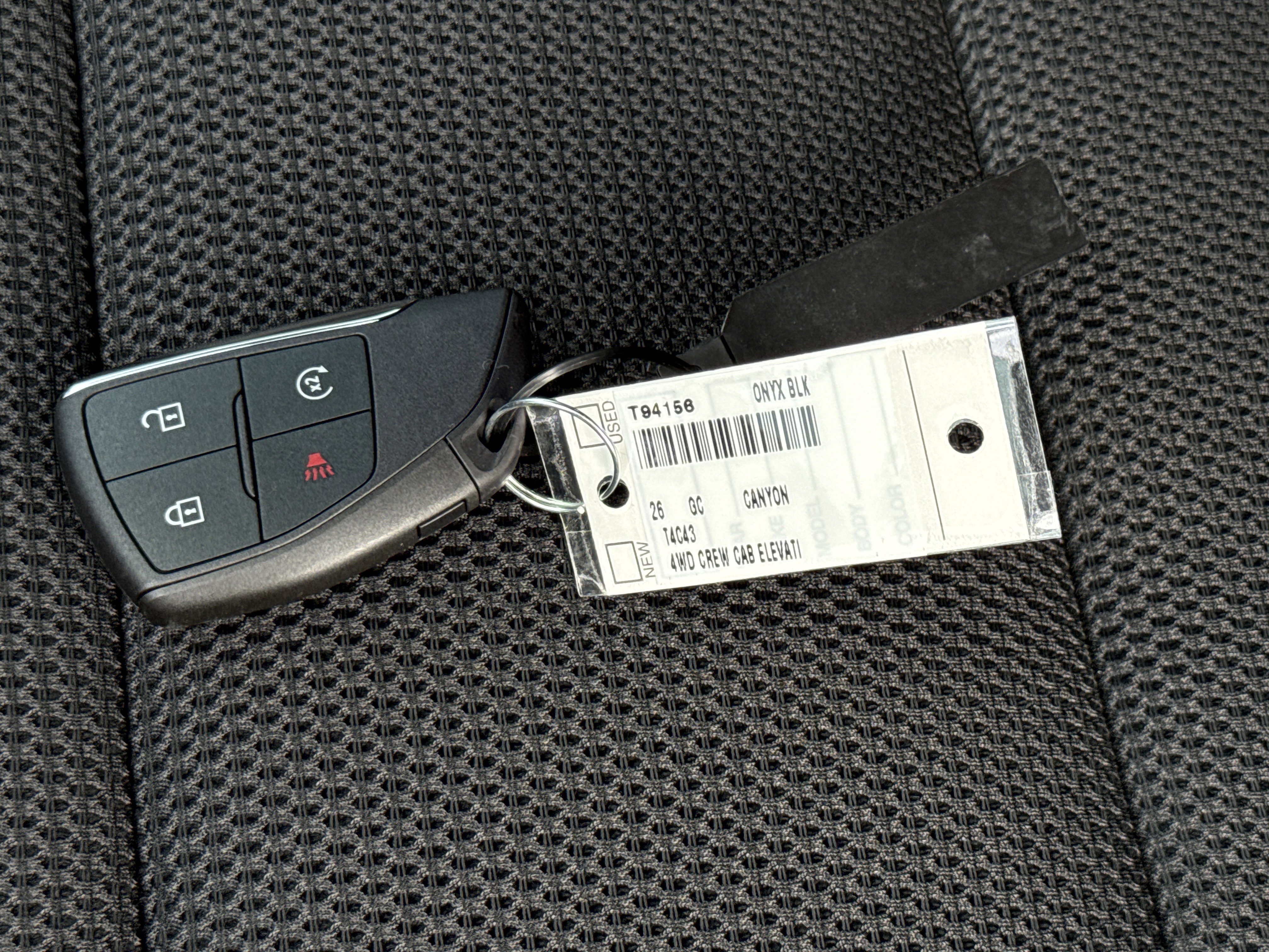 2026 GMC Canyon Elevation