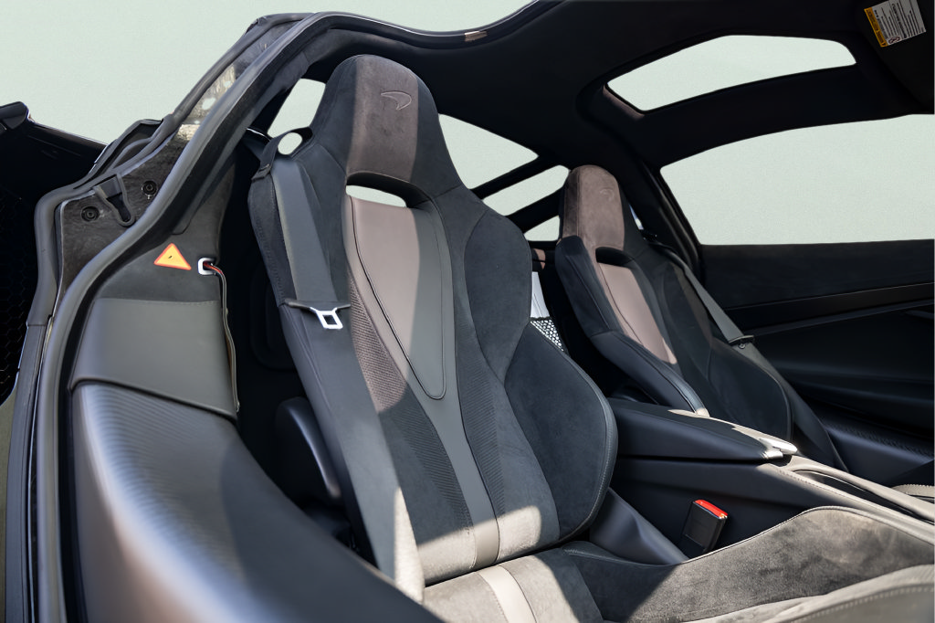 Used 2019 McLaren 720S photo 45