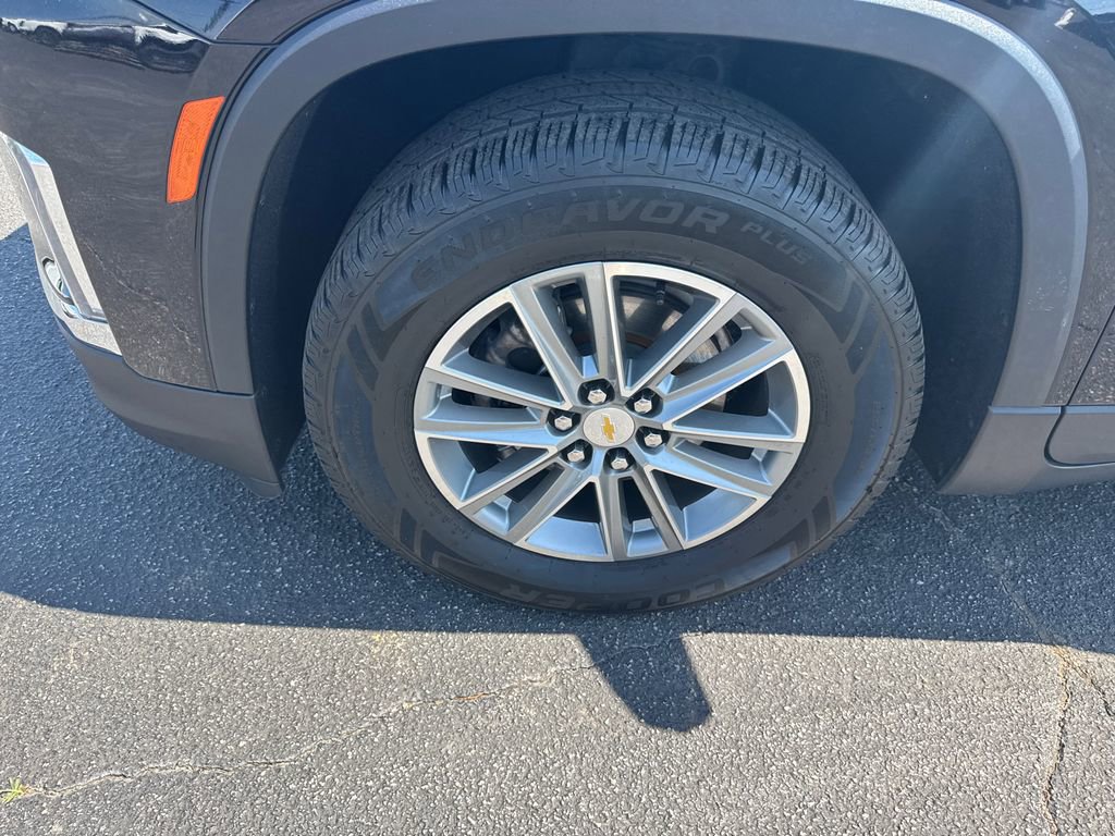 2023 Chevrolet Traverse LT