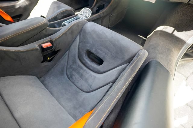 Used 2019 McLaren 600LT photo 91