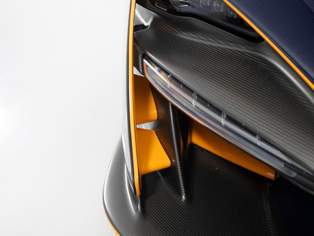 Used 2019 McLaren Senna photo 87