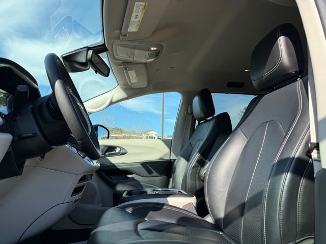 2024 Chrysler Pacifica Touring-L