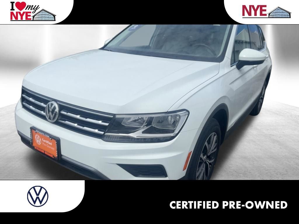 Used 2020 Volkswagen Tiguan SE w/ Panoramic Sunroof Package