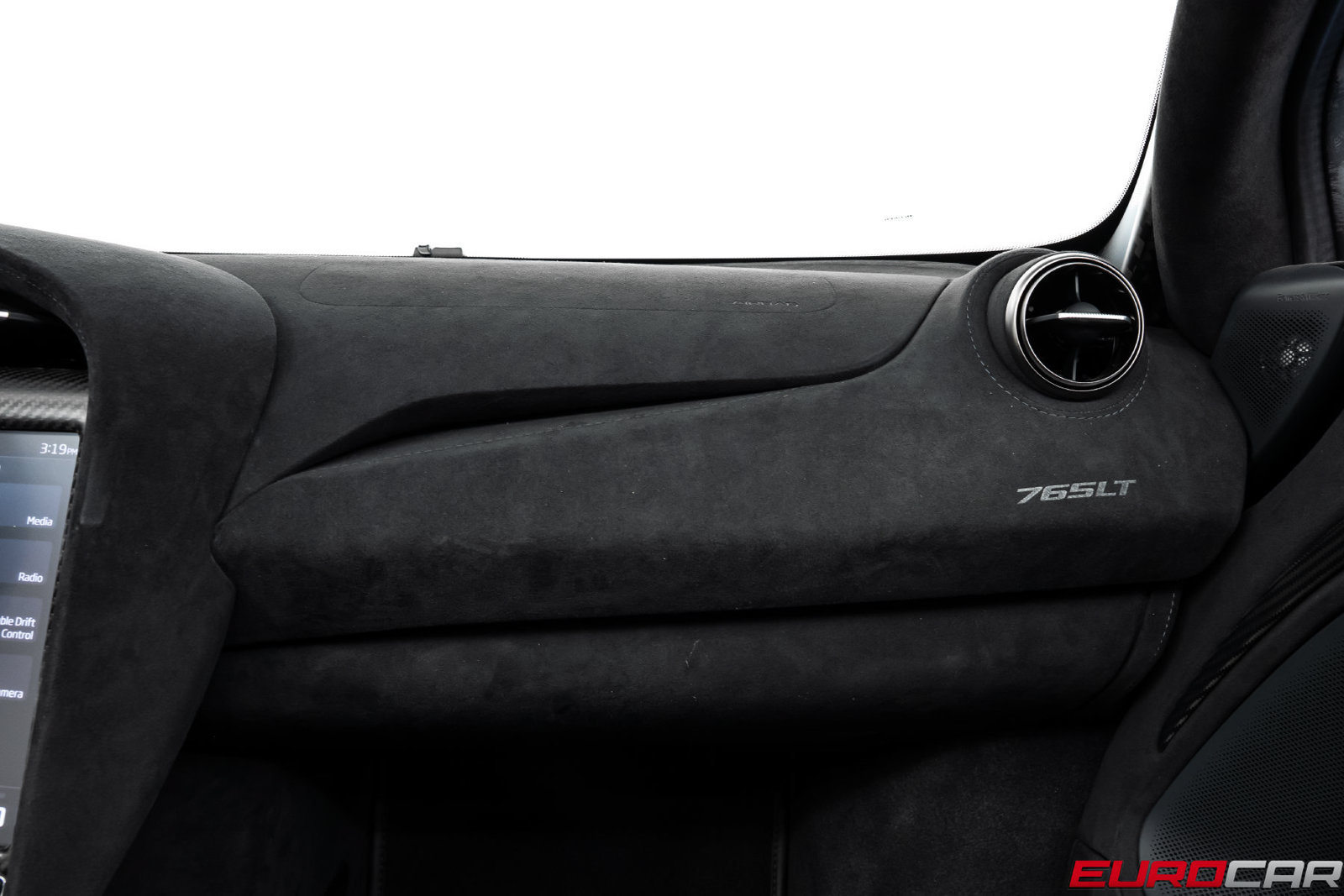 Used 2022 McLaren 765LT photo 41