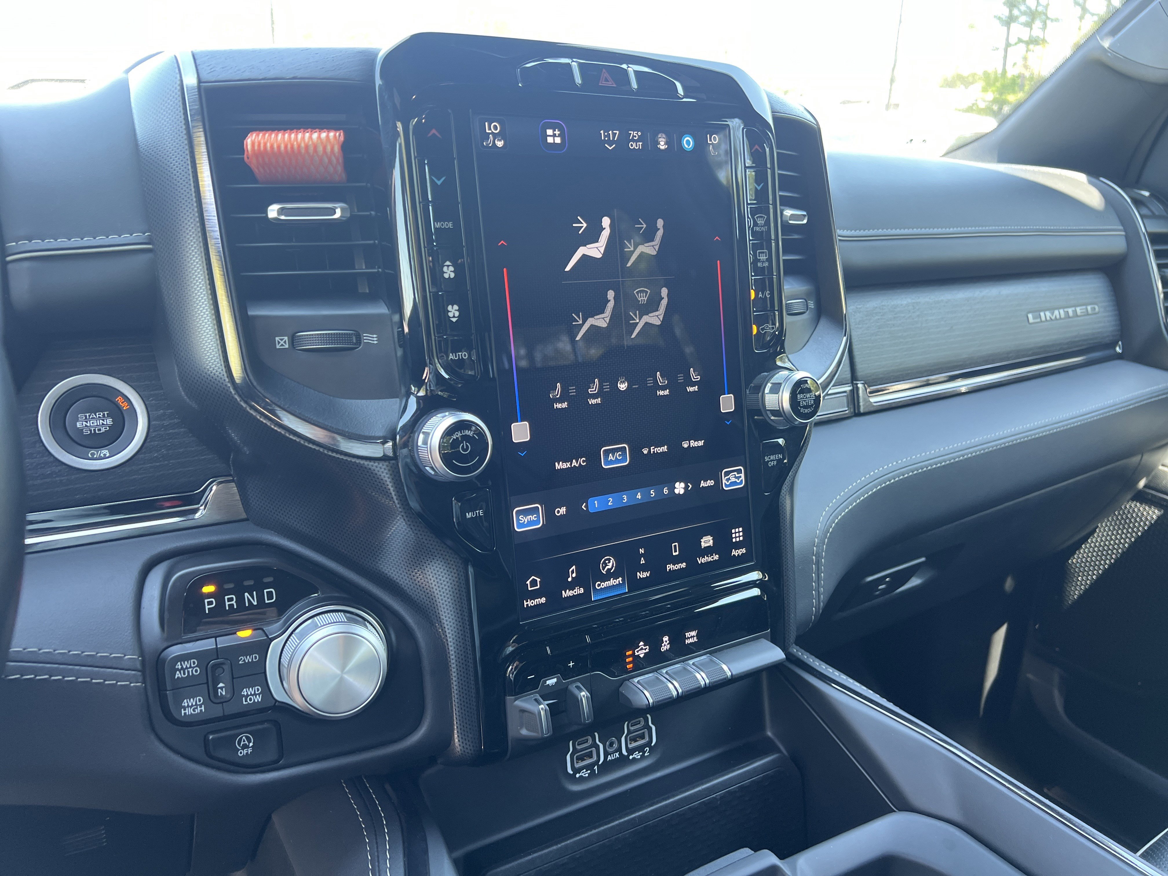 2024 RAM 1500 Limited