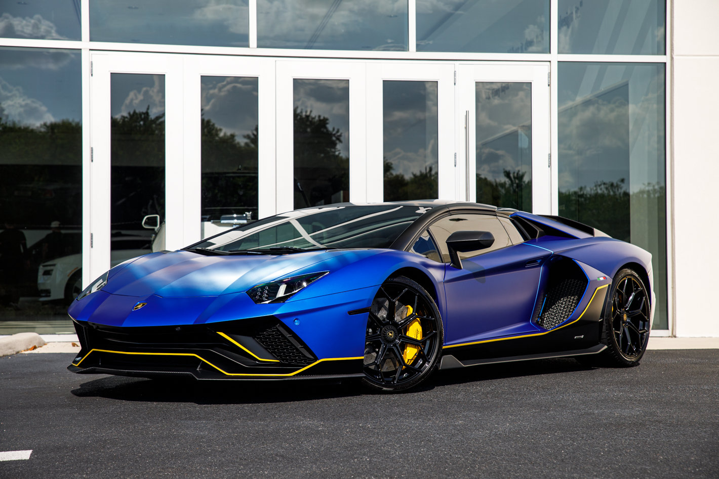 Used 2022 Lamborghini Aventador for Sale Near Me - Autotrader