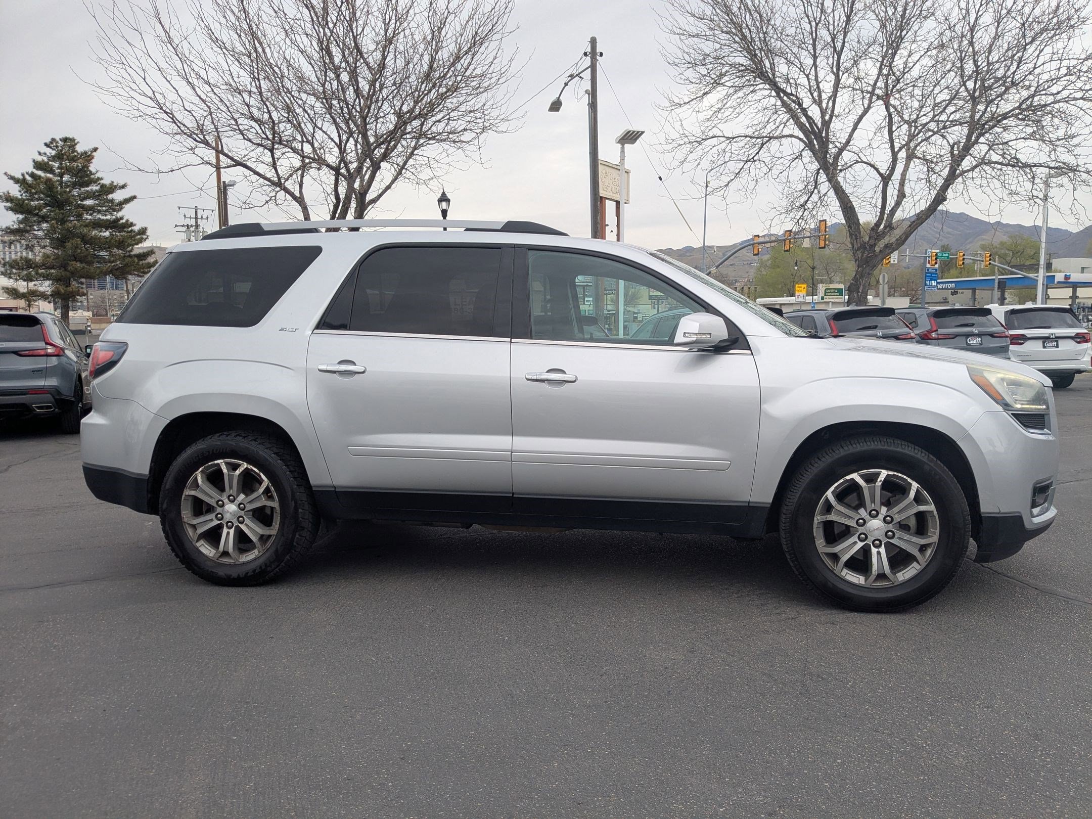 2016 GMC Acadia SLT