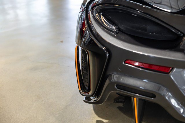 Used 2020 McLaren 600LT Spider photo 21