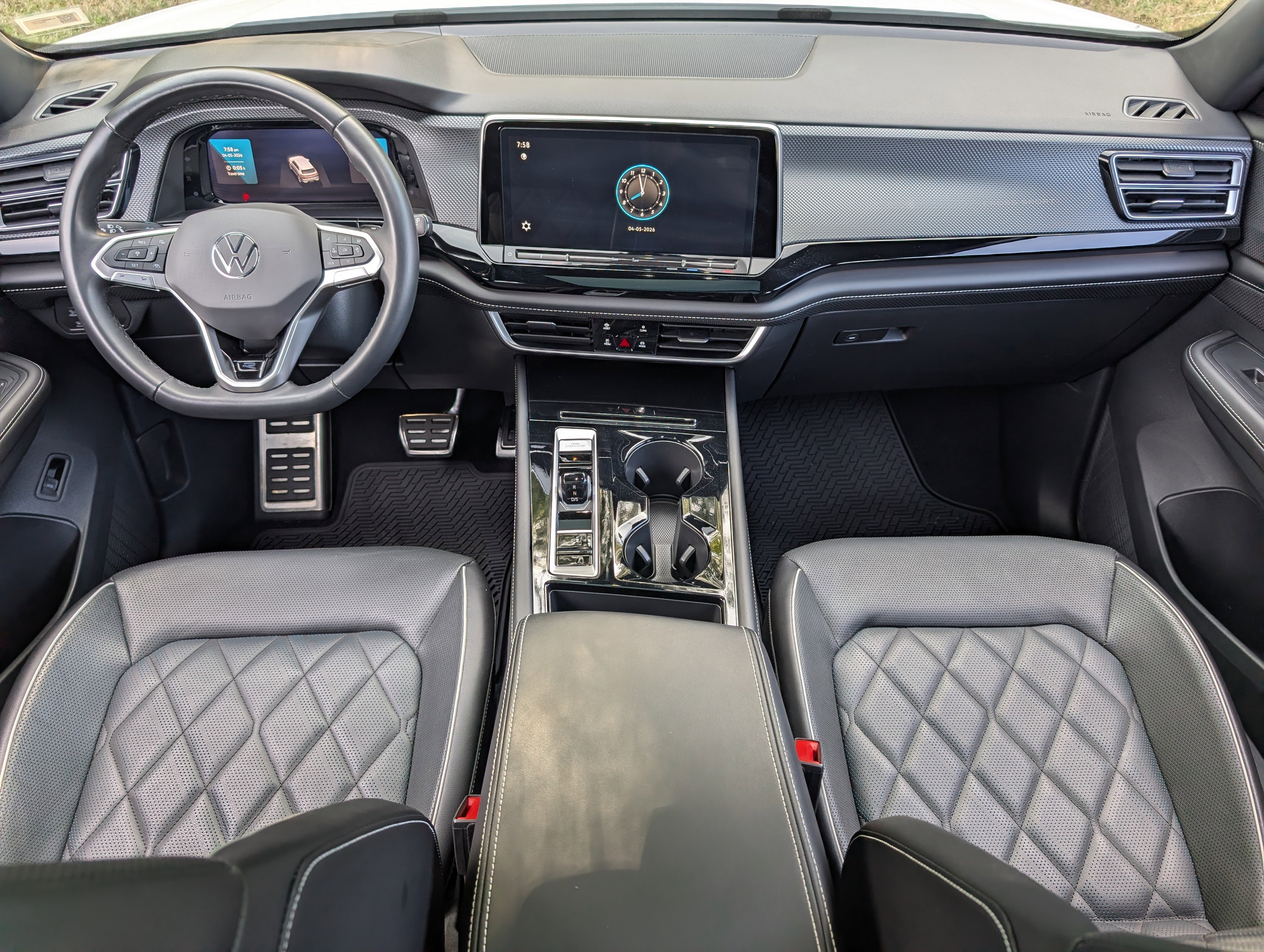 2024 Volkswagen Atlas Cross Sport SEL Premium R-Line