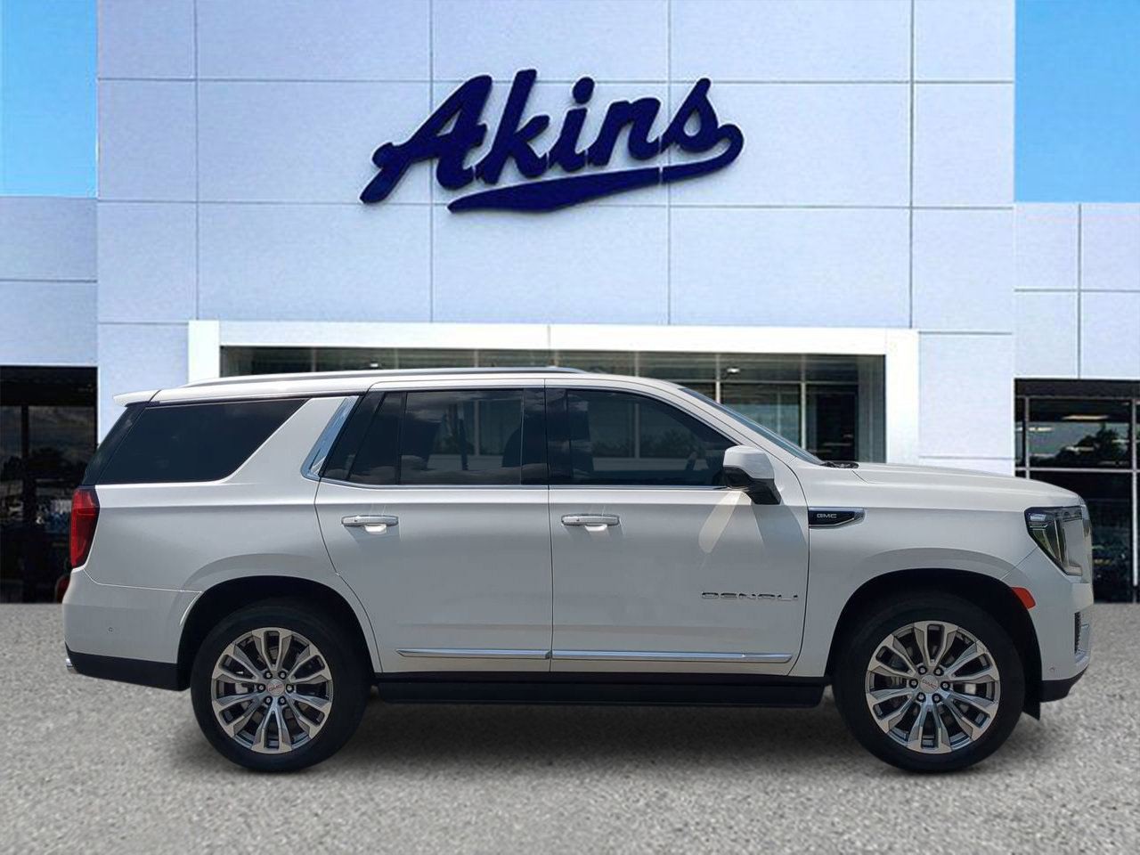 2023 GMC Yukon Denali