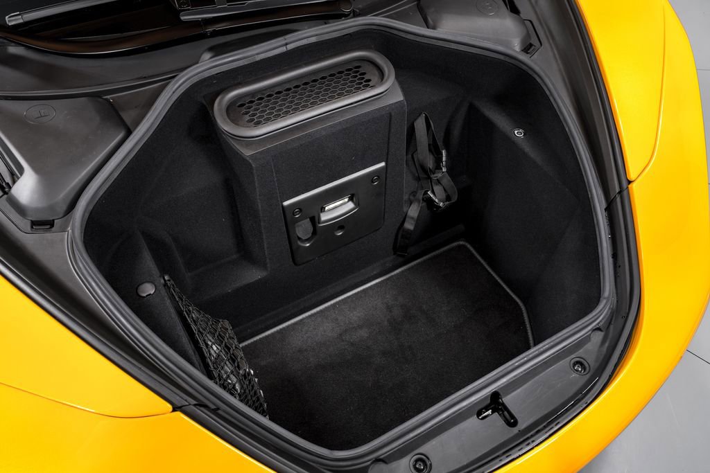 Used 2022 McLaren 720S Spider photo 44