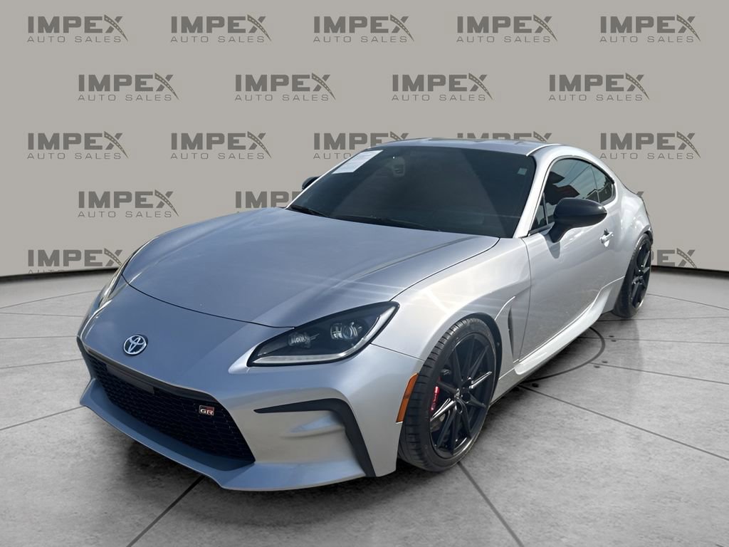 Used 2025 Toyota GR86 w/ Performance Package